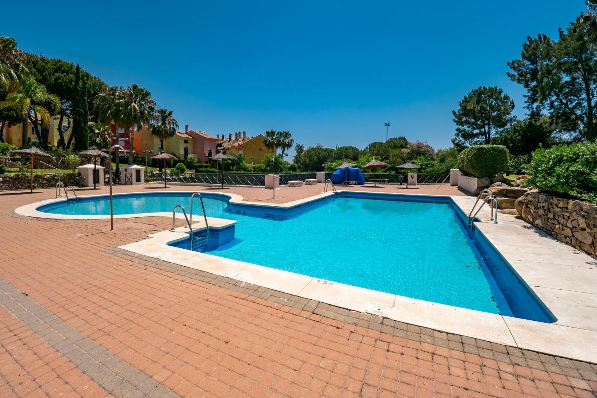 Bhost - Atlantica Golf Islantilla