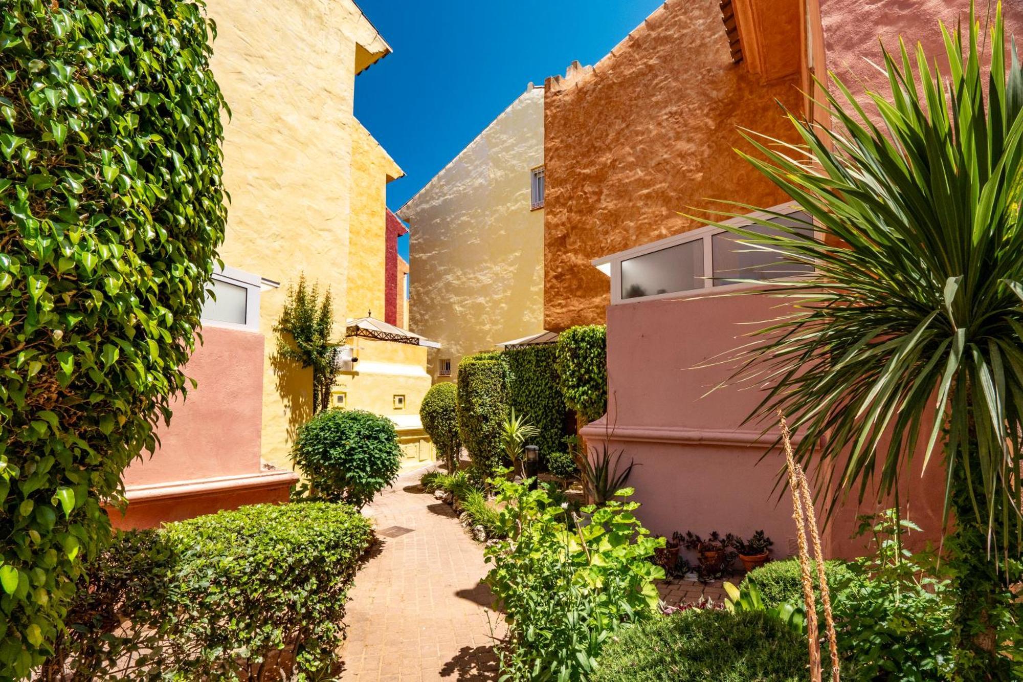 Bhost - Atlantica Golf Holiday home *